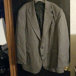 Haggar Men's 2 button sport coat